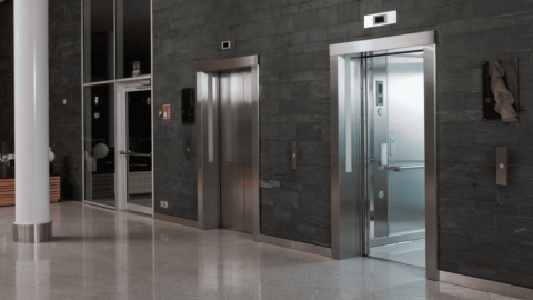 ascensores para edificios comerciales comparativa